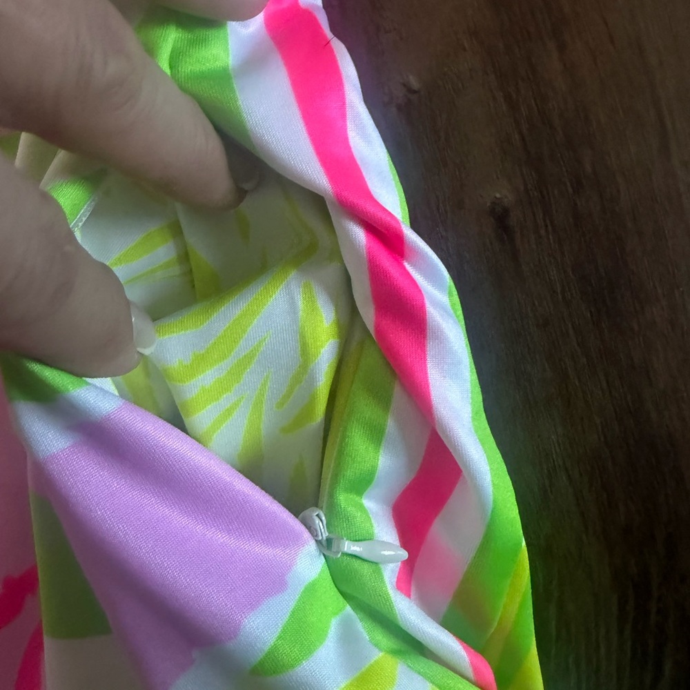 Like New Gretchen Scott XL Tropical Print Skort in Pink, Lime & White - Picture 4 of 4